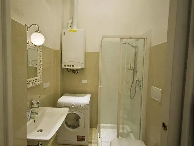 招待所 Indipendenza